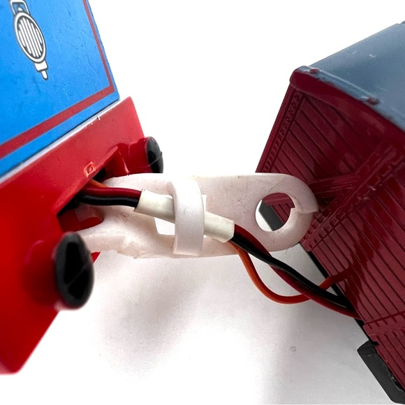 Thomas & Friends Trackmaster Thomas R/C Motorized Train Remote Controlled Tested - Picture 5 of 12